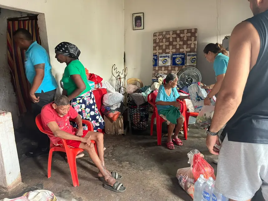 Jornada de entrega de mercados del Banco de Alimentos del Chocó a familias afectadas por el sismo