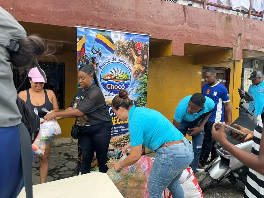 Jornada de entrega de mercados del Banco de Alimentos del Chocó a familias afectadas por el sismo
