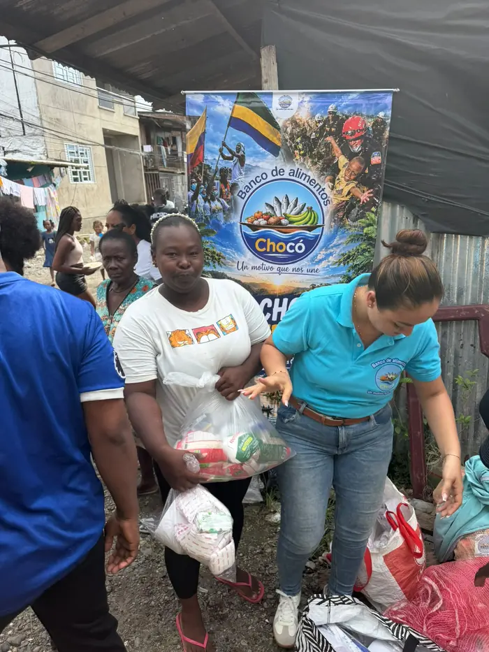 Jornada de entrega de mercados del Banco de Alimentos del Chocó a familias afectadas por el sismo