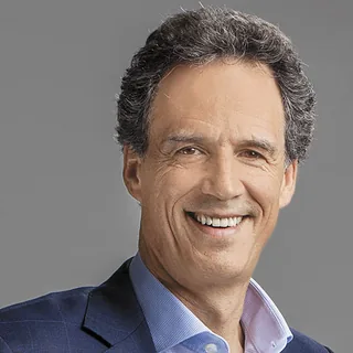 Miguel Cortés Kotal, Grupo Bolívar